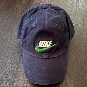 Vintage Y2K Nike Navy & Green Strap Back Hat Grey Tag